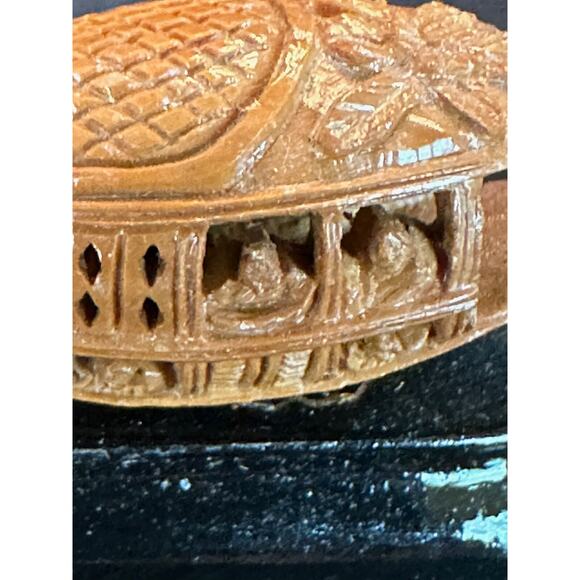 Vintage Asian Carved Olive Fruit Pit Boat‎ Sculpture with Stand Mini Figurine - Picture 7 of 11